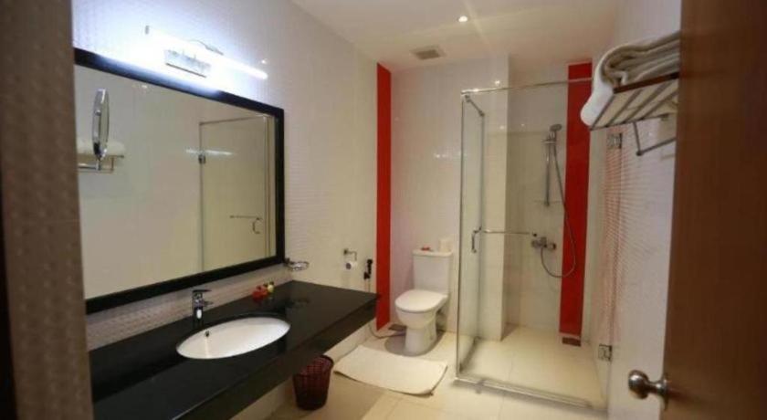 Royal Kandyan Hotel 4*