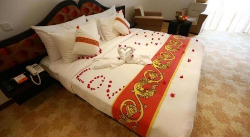 Royal Kandyan Hotel 4*